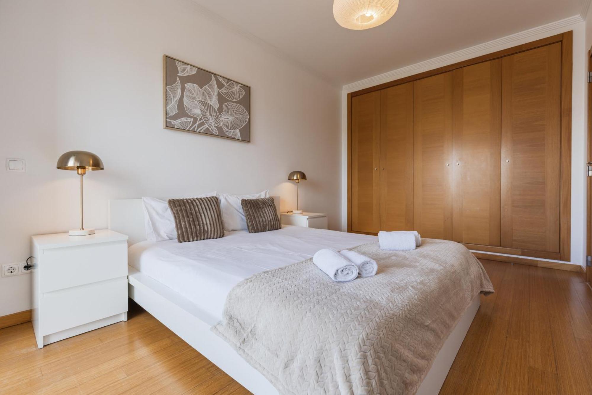 2 Bedroom Relax In Alvor By Innkeeper Exterior foto